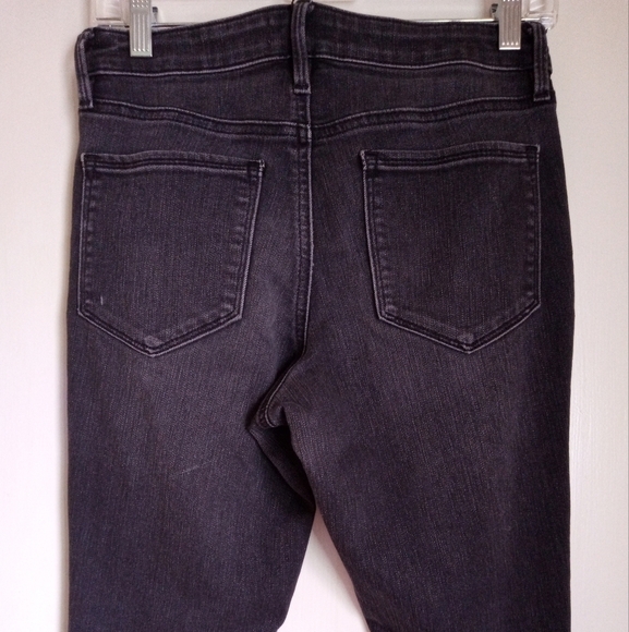 Athleta black ultra skinny high rise jeans with ankle zippers women's size 4 - Picture 6 of 10